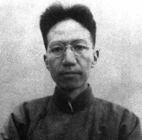 1925年，清华大学建立了国学