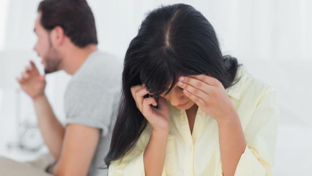 自知冷暖 夫妻之间，当婚姻感觉无法煎熬时，在这3种情况下，不要有离婚的念头