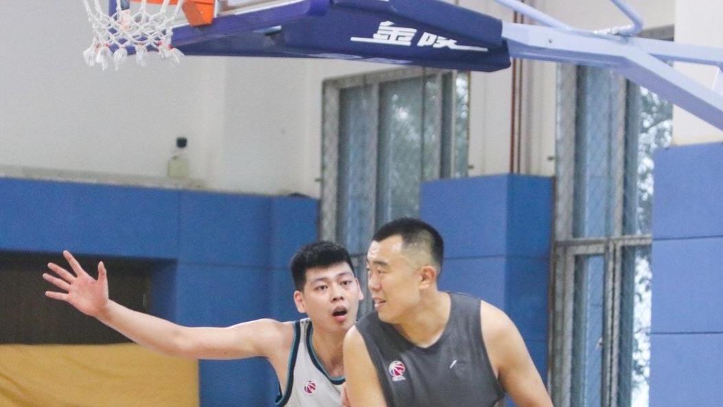 星语星愿吖 辽篮主力阵容出炉，周俊成进入轮换