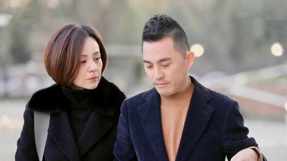 小小美的异想世界|“雪姨”王琳，荧幕上的狠角色，现实中容易受伤的女人：头婚嫁富商，二