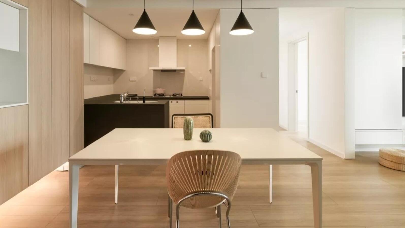 看了她家，我决定选择原木风了，简约干净，骨子里都透着温暖