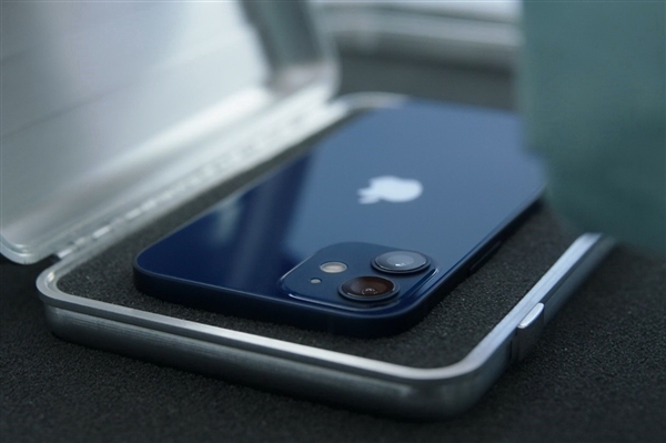 iPhone 13系列的价格也
