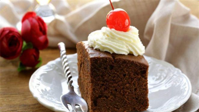 桂鱼|贴秋膘的季节，多吃几口怕又胖？让这几款低卡甜品治愈你的不开心！