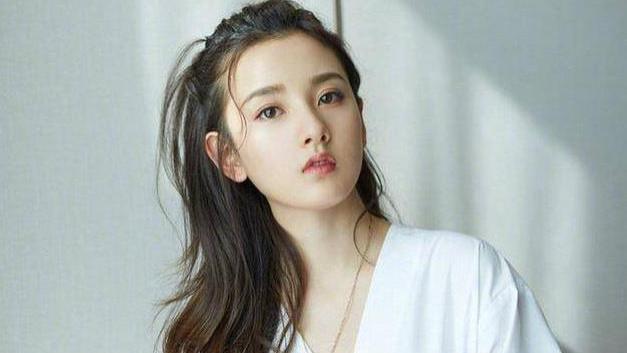 彩妆品牌|我国一“不起眼”洗发水走红，曾因价低被冷落，但控油防脱还养发