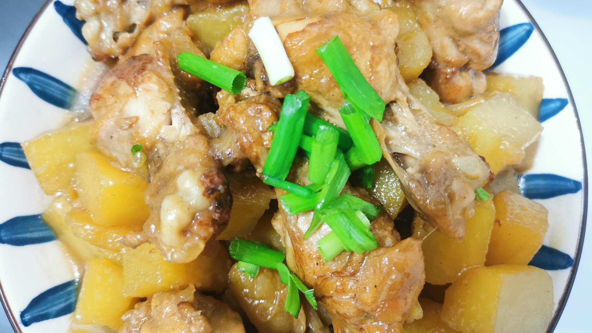 土豆|天冷了，多给孩子吃此肉，软烂入味，增强体质，长高个要多吃