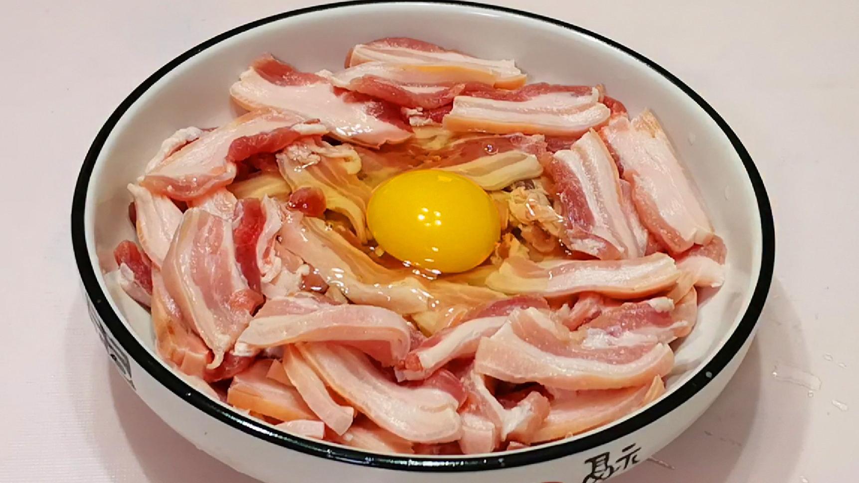 五花肉|原来这才是五花肉好吃做法，香而不腻，一盘不够吃，比红烧肉还香