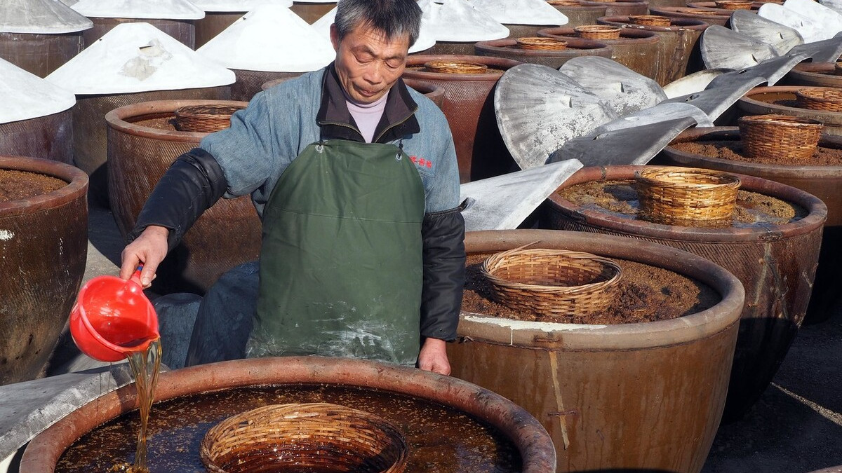 俄罗斯人|什么是酱油，为什么分生抽和老抽，“抽”是啥意思？看完涨知识