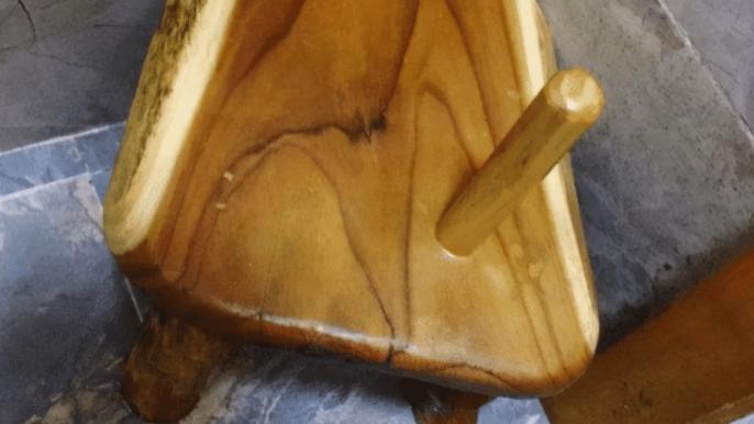 “酒店卫生间开始有这种椅子了？这模样用来干什么的？”