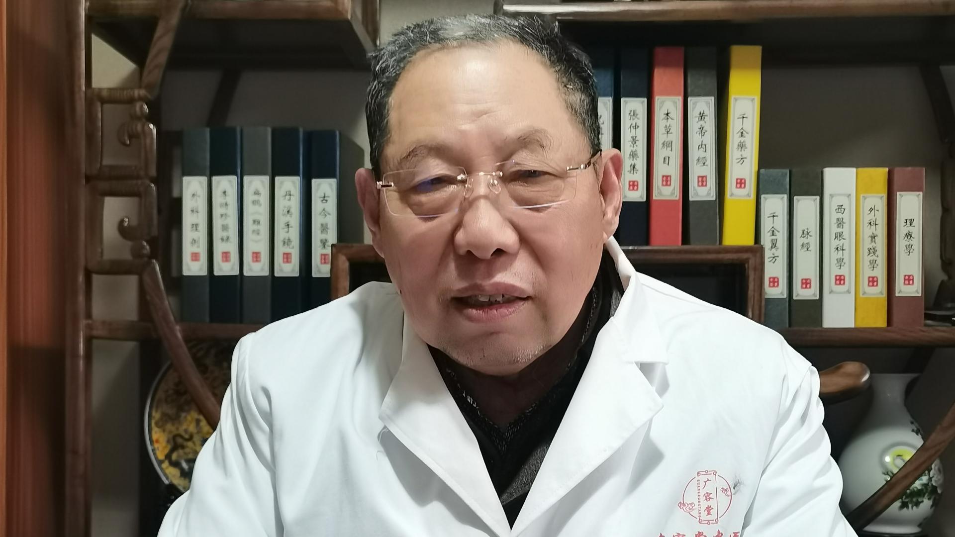 用专业的知识去联络需求治疗的病人 -------李初阶关于有关脾胃方面的中医见解