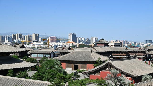 山西有一古寺,名气不大却藏有中国第三大佛殿,免费开放游客还不多