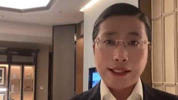 X故事|网红“人类高质量男性”粉丝群月收费2.5万，割韭菜还是发一笔横财？