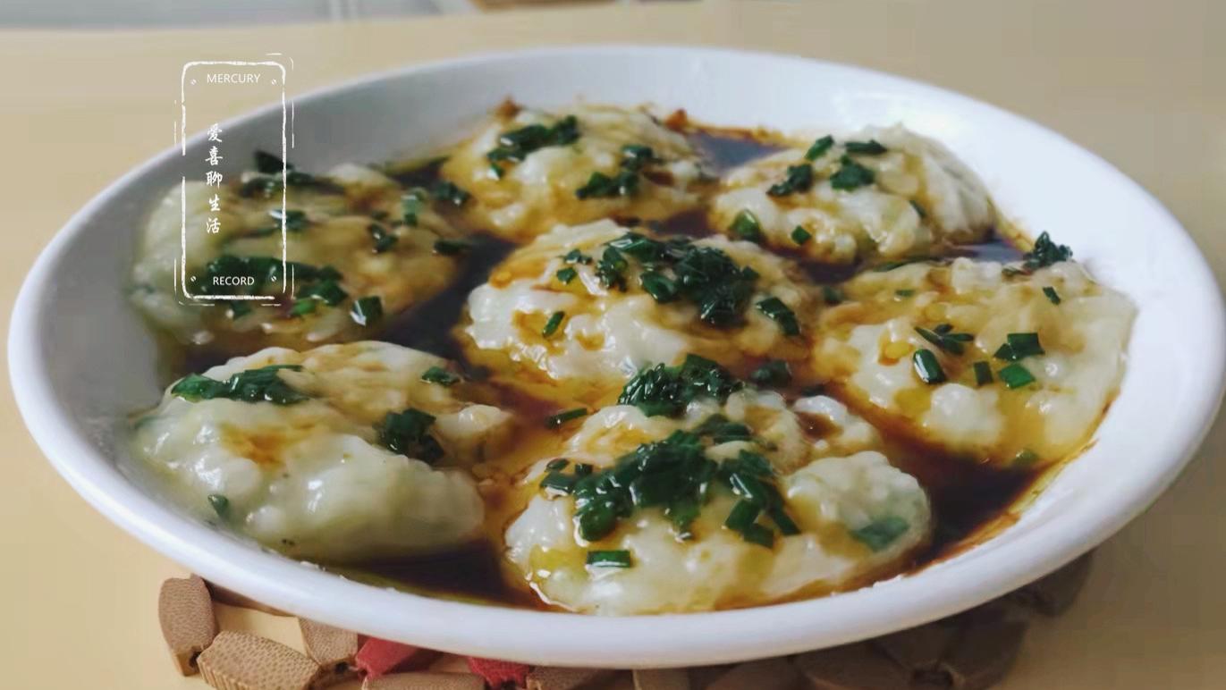 土豆|霜降后，少吃土豆多吃它，切丝一腌拌粉蒸熟，浇上料汁鲜美又劲道