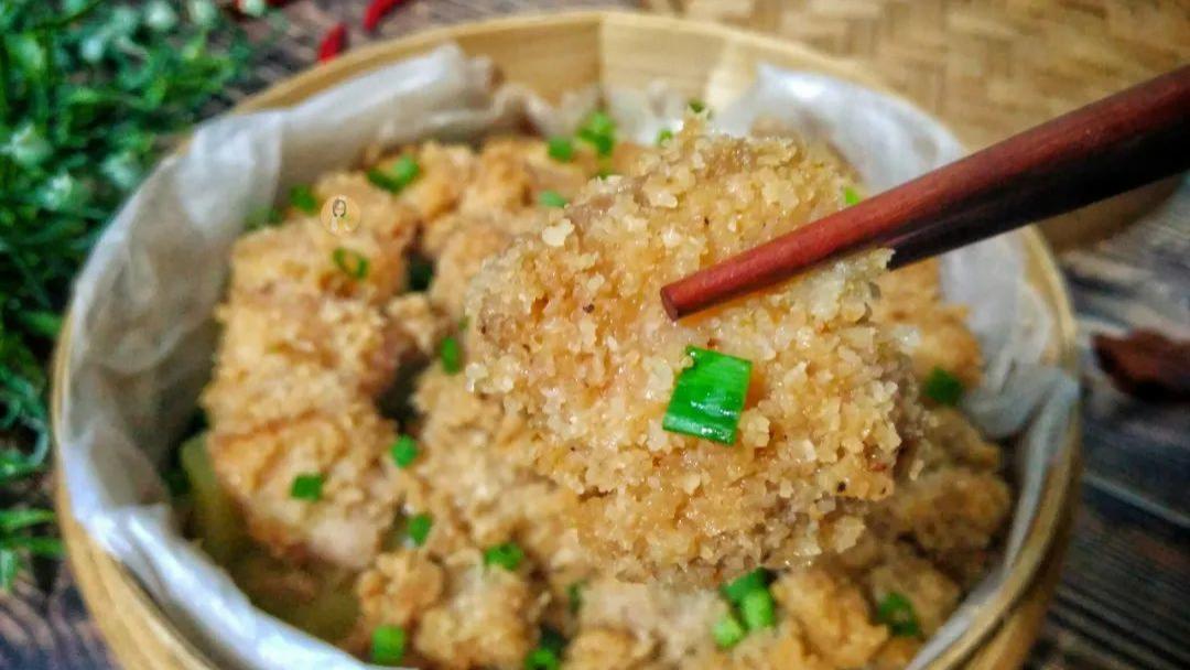 粉蒸肉|清代诗人袁枚赞不绝口的粉蒸肉，酥烂可口，肥而不腻，在家也能做