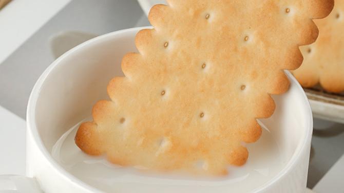 清真|盘点我国南北5款“特产饼干”，传统老味道，看看有你家乡的吗？