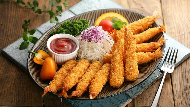 鸡蛋 冬季是最容易长胖的季节，常吃7种食物，不用担心长胖