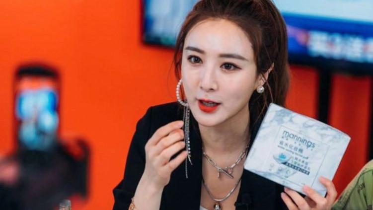 薇娅|“直播一姐”薇娅的“上位史”，故事远比你想象的要精彩！