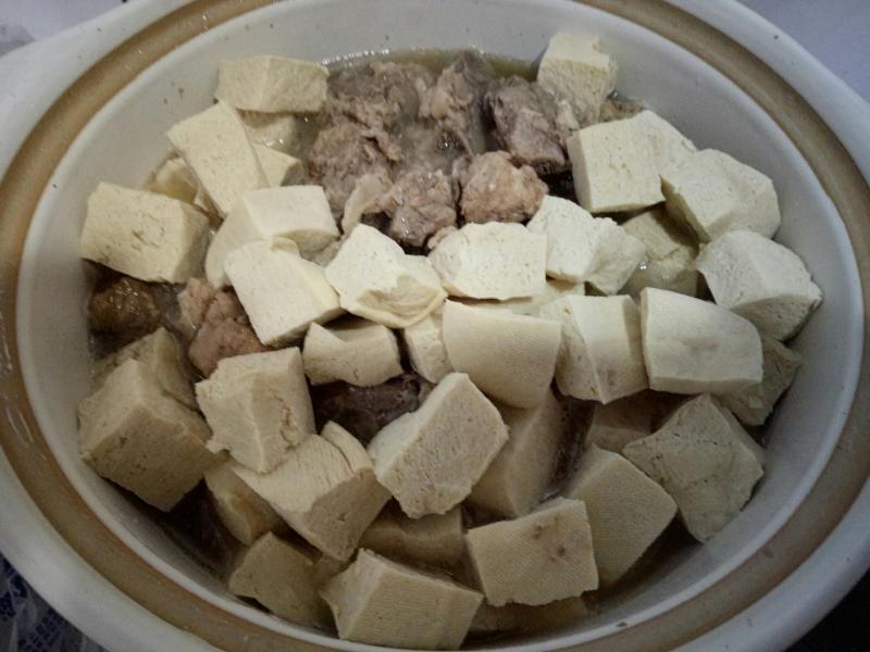 零下30度的东北大集:冻梨冻柿子都弱爆了,看到图6笑出鼻涕泡 零下30度的东北大集:冻梨冻柿子都弱爆了,看到图6笑出鼻涕泡