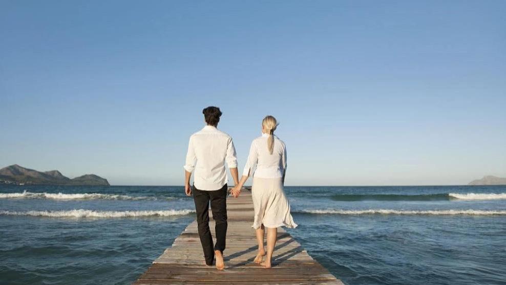 黑梨情感 一个男人开始对你很热情，后来却和你玩消失，原因在这里