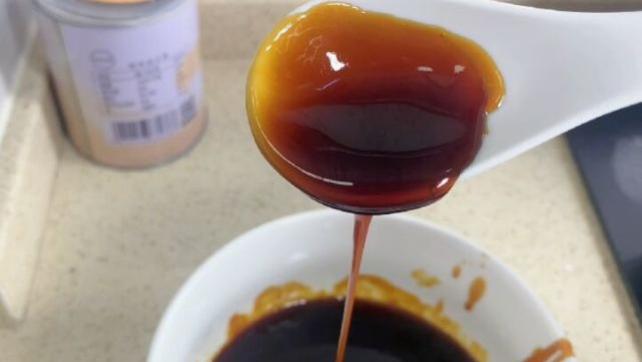 卤水|糖色不甜不苦？纯属忽悠！糖色这样炒色泽红润，卤水、红烧都好用