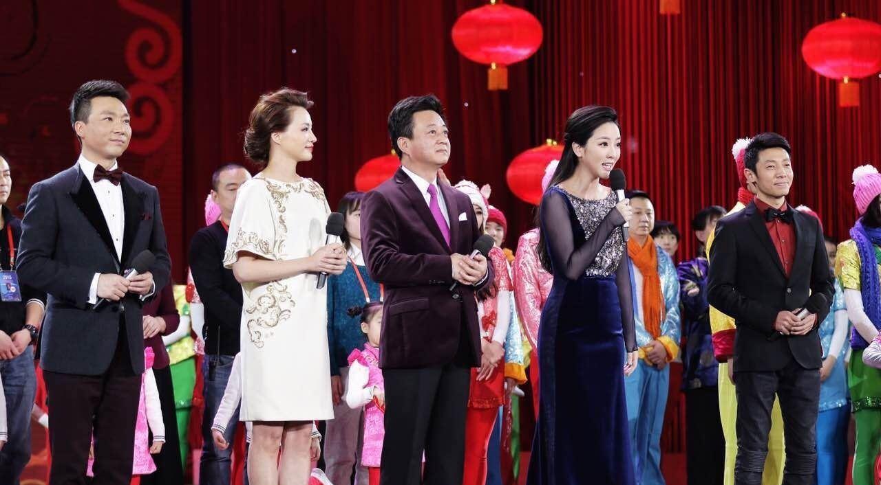 2022年春晚进入倒计时张艺兴三小只被曝加盟导演主持或已确定