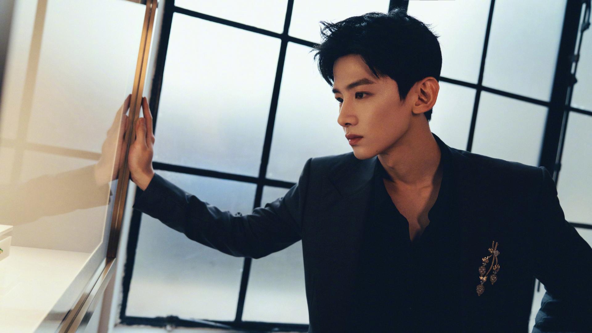 江疏影|4位从未有过经纪人的明星，在娱乐圈单打独斗，凭实力站稳脚跟