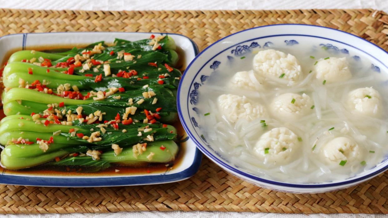 咖啡店|我的轻食午餐，简单营养又美味，晒朋友圈火了，网友：善待自己