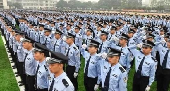 父母的行为 由孩子来负责 警校苦练4年 却无缘公安联考 教育资讯 游戏新闻