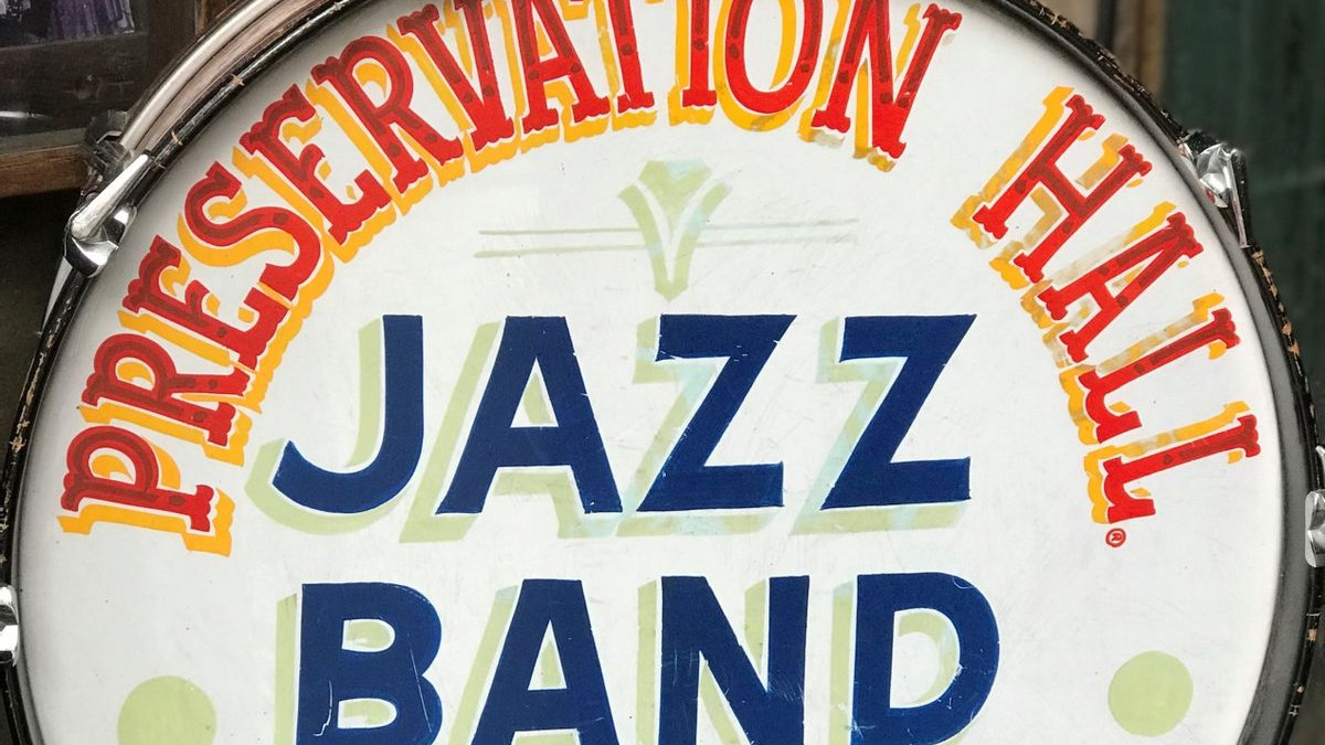 爵士乐|新奥尔良：爵士乐迷的圣地，是一个很旧的小场地