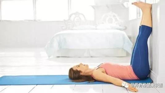 心脏 用这个姿势过冬，瘦身美腿还强化心脏！