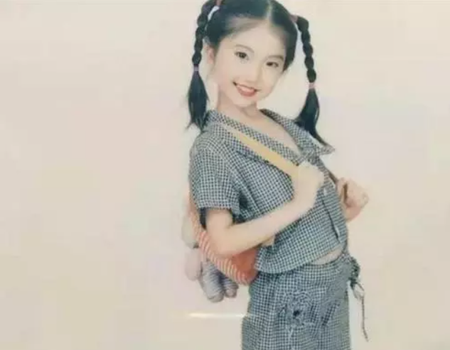 “京城四美”景甜的上位之路,没有我们想的那么简单 “京城四美”景甜的上位之路,没有我们想的那么简单