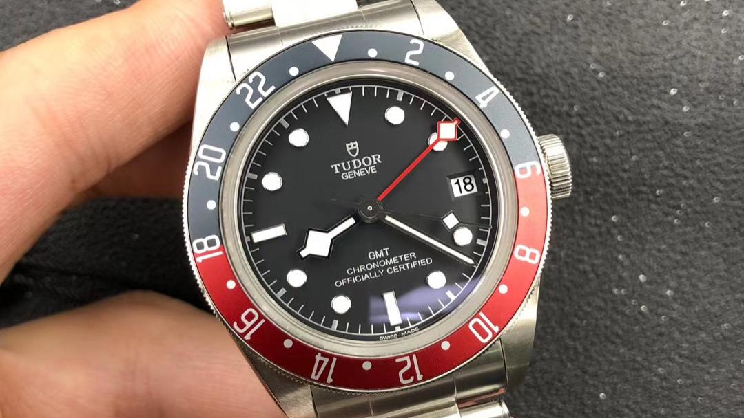 tudor ZF厂帝舵GMT可乐圈M79830RB-0001细节工艺评测！