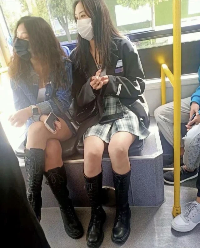 我就想问一下。天气这么热，穿这