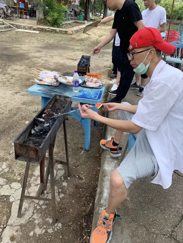 你大学学的专业，一般和你现在的