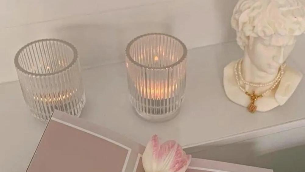 占卜师央央 塔罗占卜：最近，你的爱情运势发展