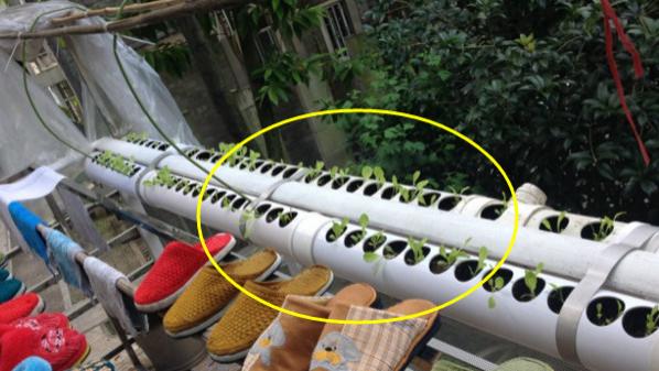 只在工地捡回来几根管，8件家具都不用买了，结实耐用不花钱