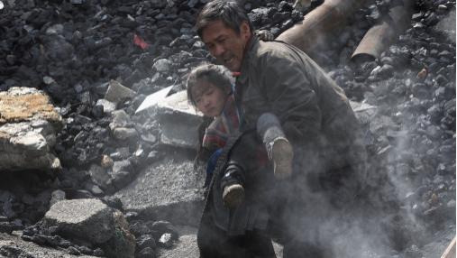 情感路上的你我|16万人命悬一线，2小时生死考验……中国式救援，太好哭了！