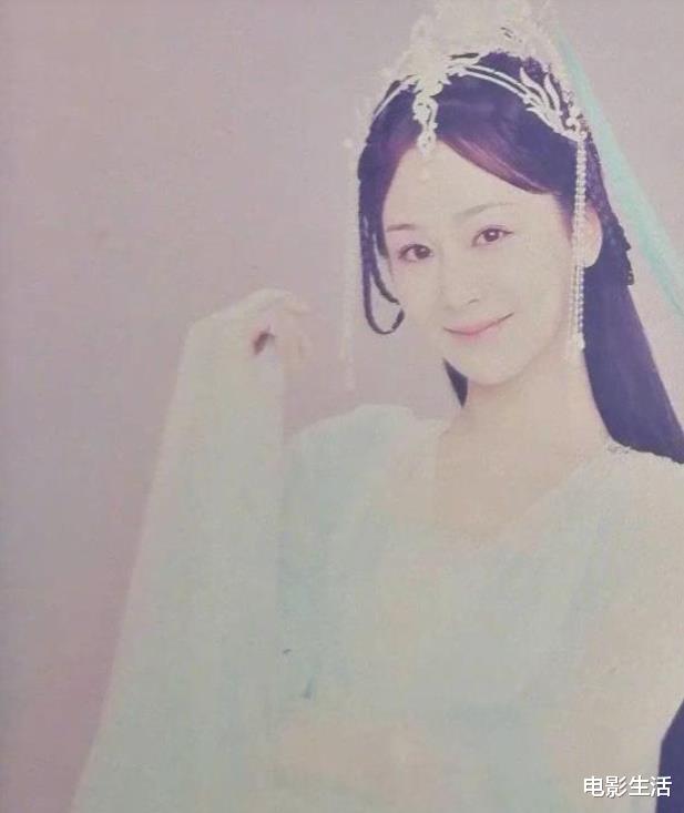 杨紫《沉香如屑》定妆照比《青簪行》更美,但最美的还是这个角色 杨紫《沉香如屑》定妆照比《青簪行》更美,但最美的还是这个角色