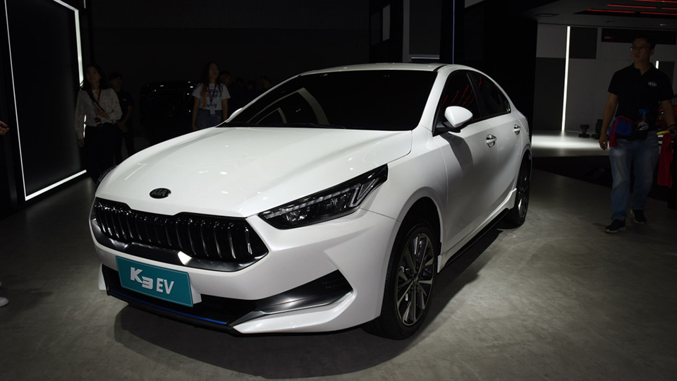 【比老款便宜2万但续航变短，起