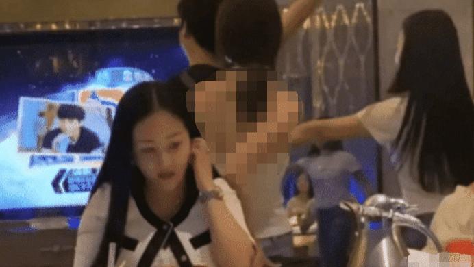 “公司团建，男同事各选择一名女同事回家！”评论是魔鬼吗？