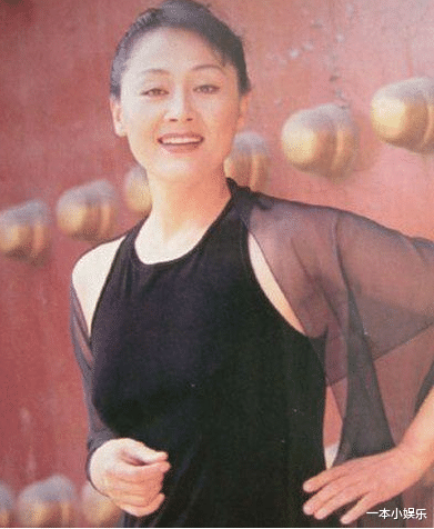 女星王姬首谈自闭症儿子:22岁身高1米8,智商却只有6岁 女星王姬首谈自闭症儿子:22岁身高1米8,智商却只有6岁
