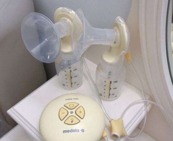必备产品，对于母乳不足的妈妈，每隔3小时吸奶，可以促进乳房乳汁分泌。储奶袋不建议带去医院，一般公立医