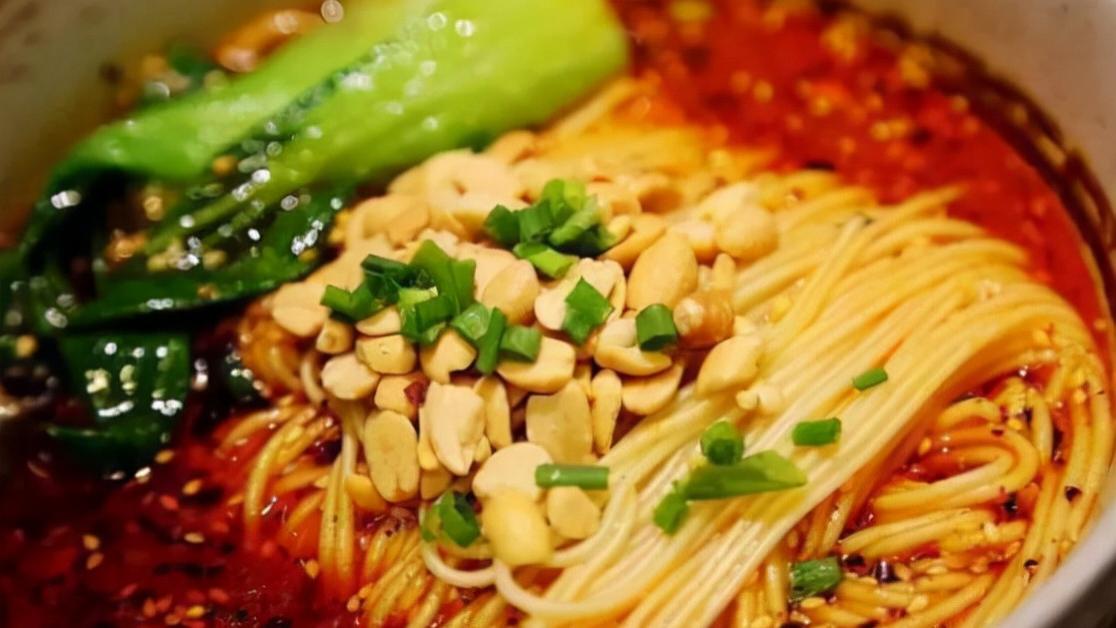 面食|我国“最好吃”的7碗面，南方3碗，北方4碗，最后1碗堪称一绝