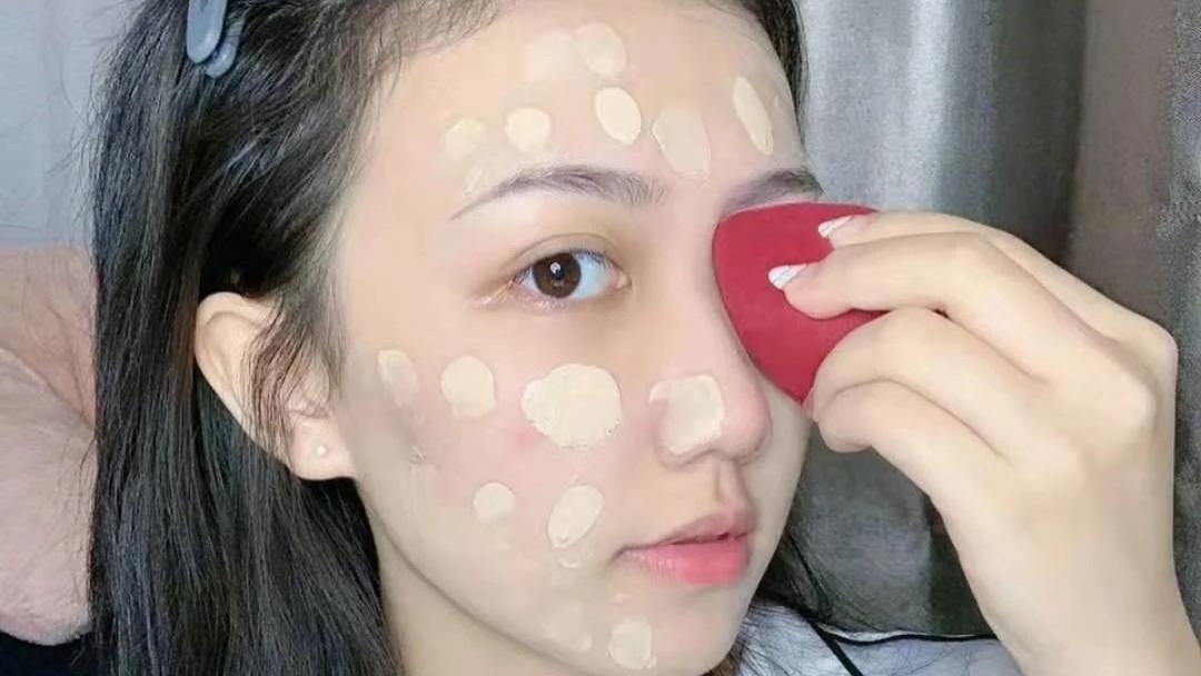 美容养颜 新手化妆的3个误区，影响颜值还显老，你“踩雷”了吗？