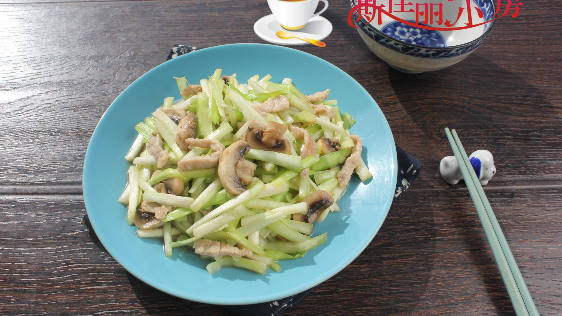 食材|这三样菜一起炒鲜美极了，简单炒一炒5分钟就能出锅，顿顿必吃光