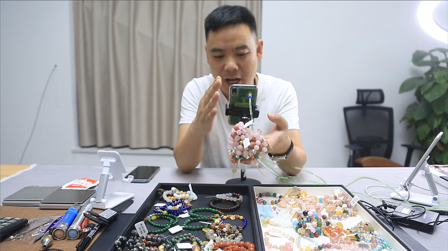 【#江苏一村庄每年卖出近万吨水