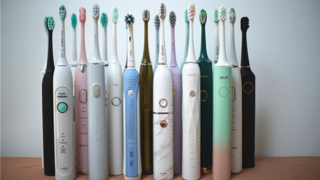 每日口腔科普|电动牙刷哪个牌子好？口腔护理师覃君十大电动牙刷排行
