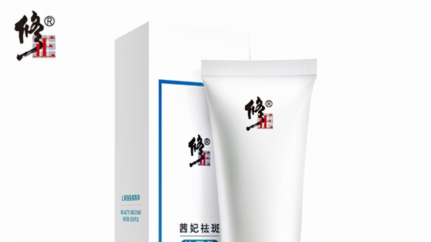 林允 这些品牌的洗面奶，深度清洁与滋养肌肤，让皮肤软软的触感嫩滑