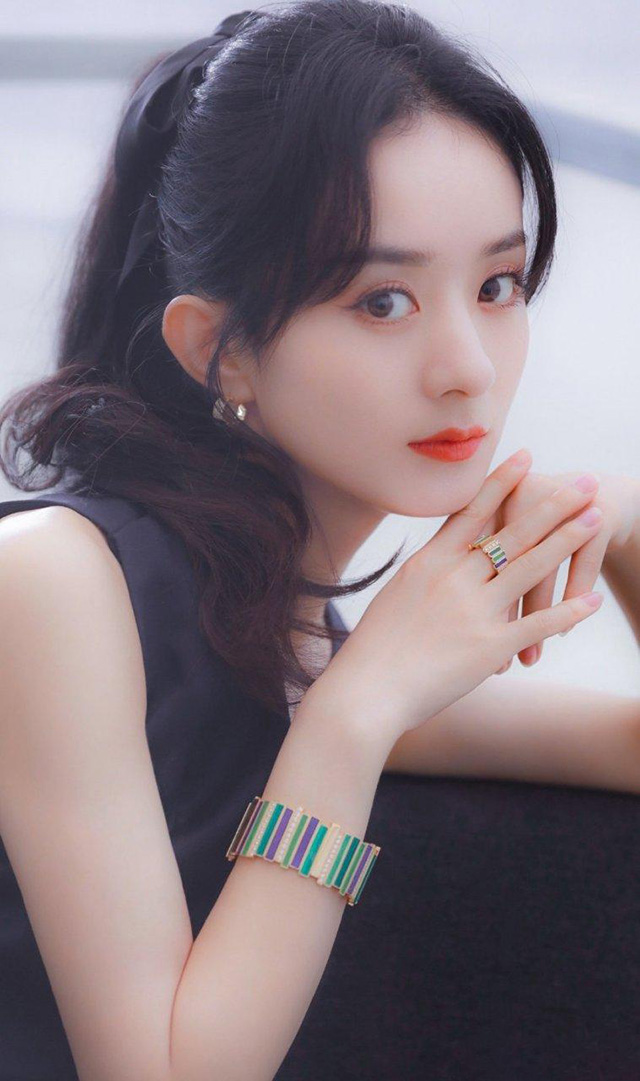 赵丽颖哪里像生过宝宝的人，第一