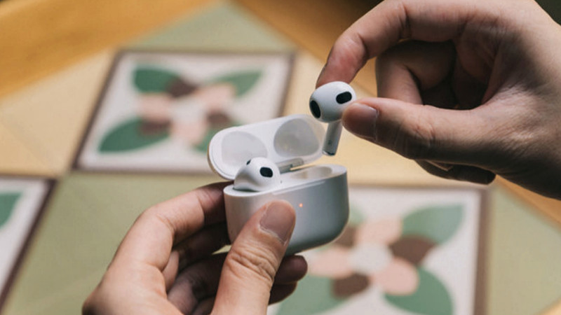 airpods3|奉劝大家先别着急买！airpods3对比airpodsPro，谁更值得入手