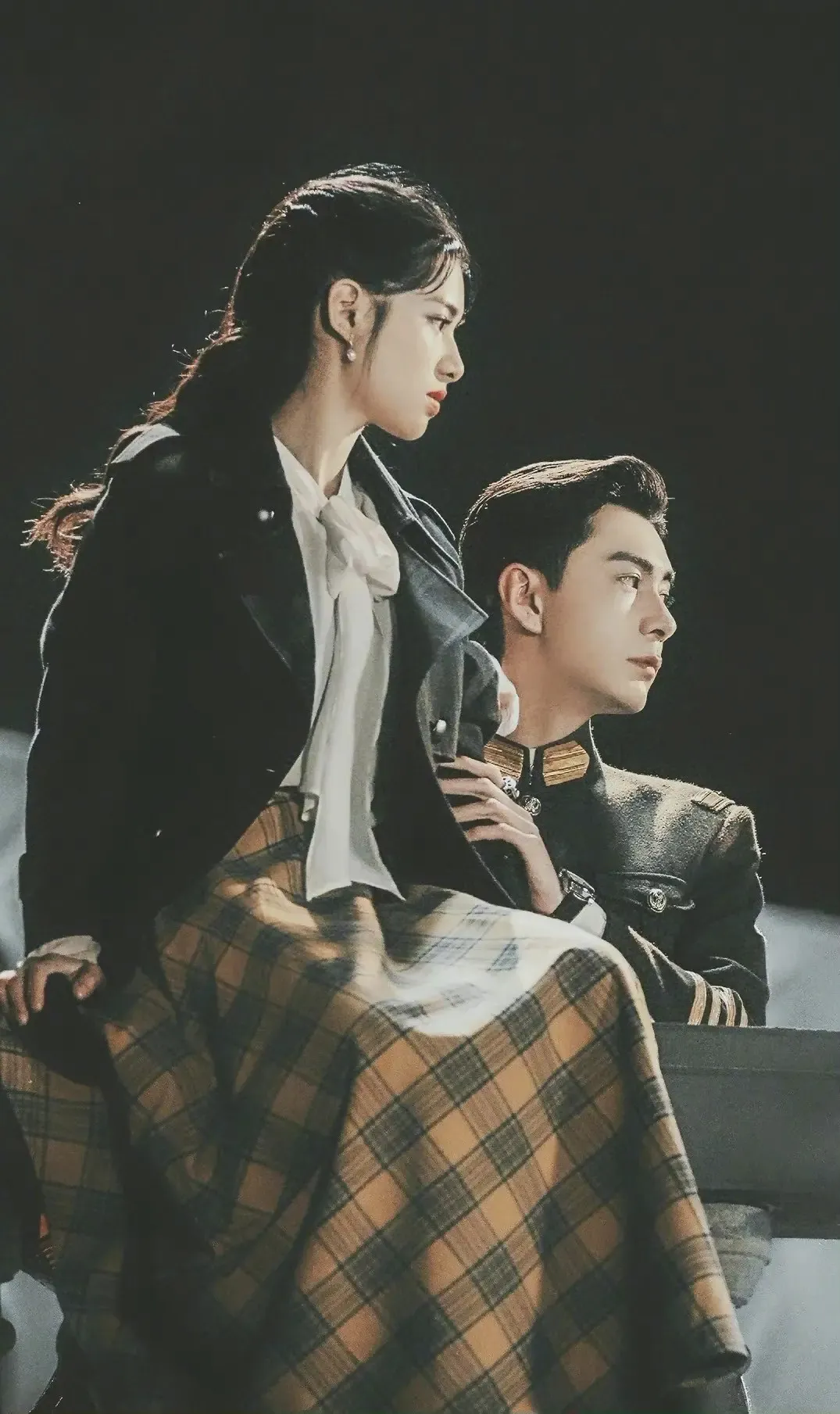 50岁老戏骨都被磨成硅胶少女脸,当代国产剧还能更辣眼吗!